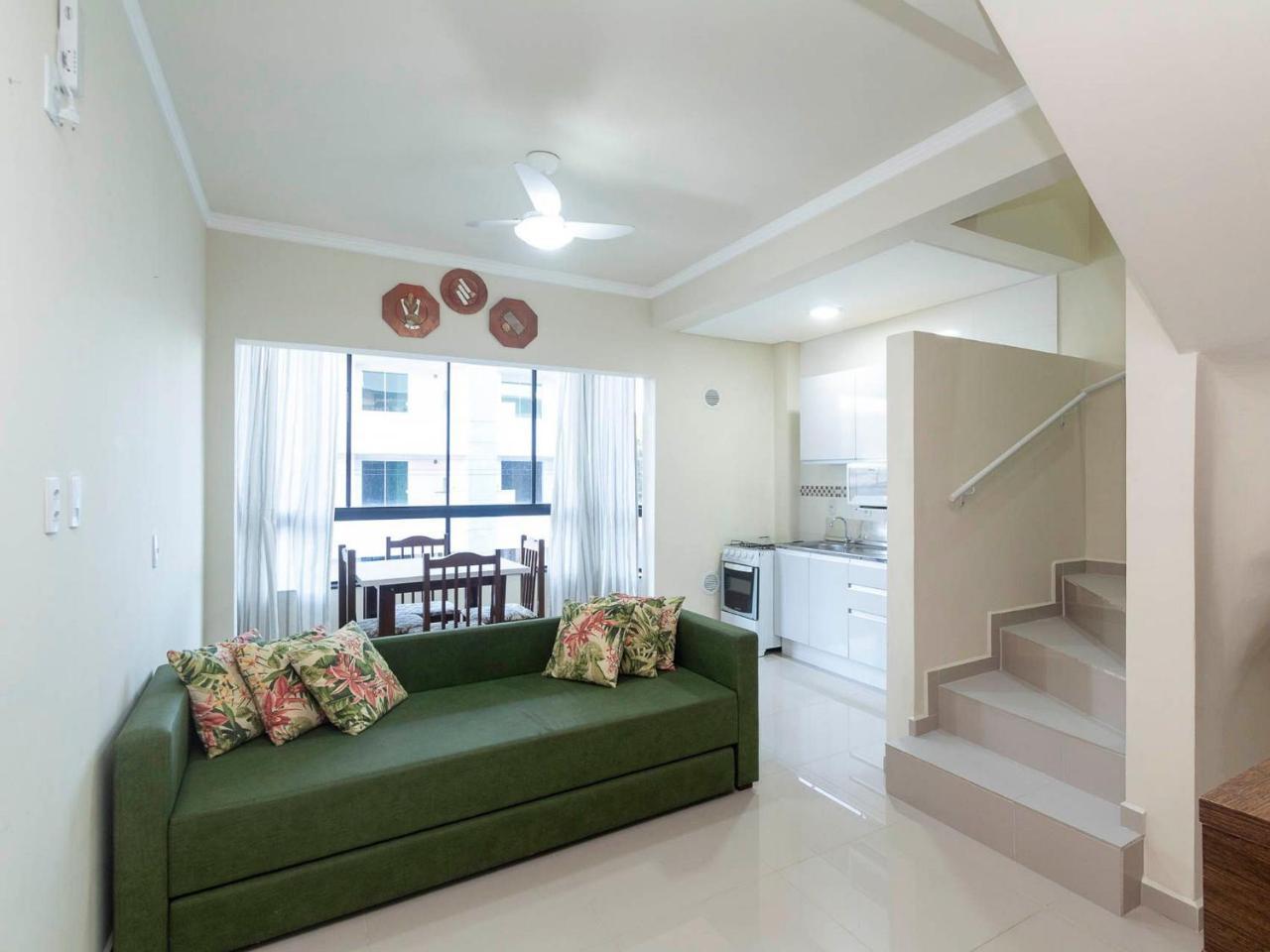 Apartamento Economico Para 4 Pessoas Em Bombinhas Luaran gambar